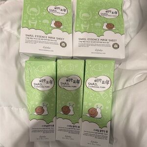 Esfolio Snail Essence Mask and Cleansing Foam Set